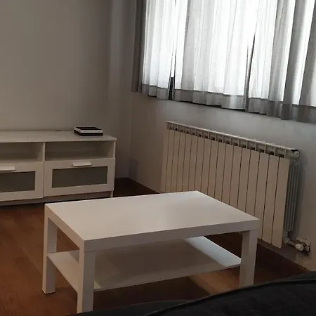 Διαμέρισμα Acogedor Estudio En El Centro De *